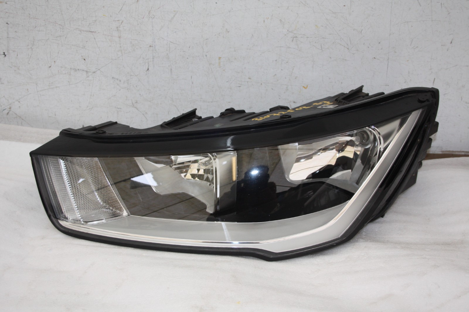 Audi A1 Left Side Headlight 2015 TO 2018 8XA941003A Genuine
