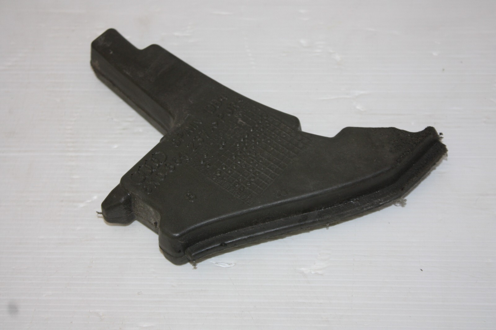 Audi A1 Wing Insulation Seal Pair 2012 To 2018 8X0864237A Genuine