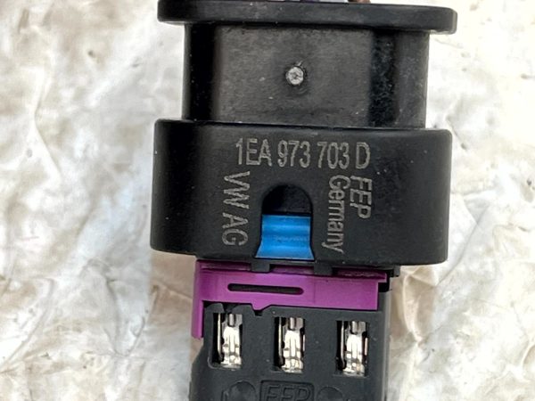 Audi A3 8Y Bumper PDC Parking Sensor Plug Connector 2020 ON 1EA973703D Genuine 7 Audi A3 8Y Bumper PDC Parking Sensor Plug Connector 2020 ON 1EA973703D Genuine 178427364700 8