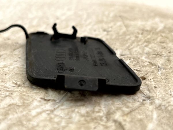 Audi A6 C8 S-Line Front Bumper Tow Hook Eye Cap Cover 2018 ON 4K0807241A Genuine 9 Audi A6 C8 S Line Front Bumper Tow Hook Eye Cap Cover 2018 ON 4K0807241A Genuine 178225093670 10