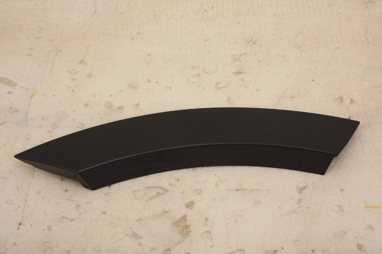 Audi E-Tron Rear Right Side Wheel Arch Trim 4KE854820 Genuine