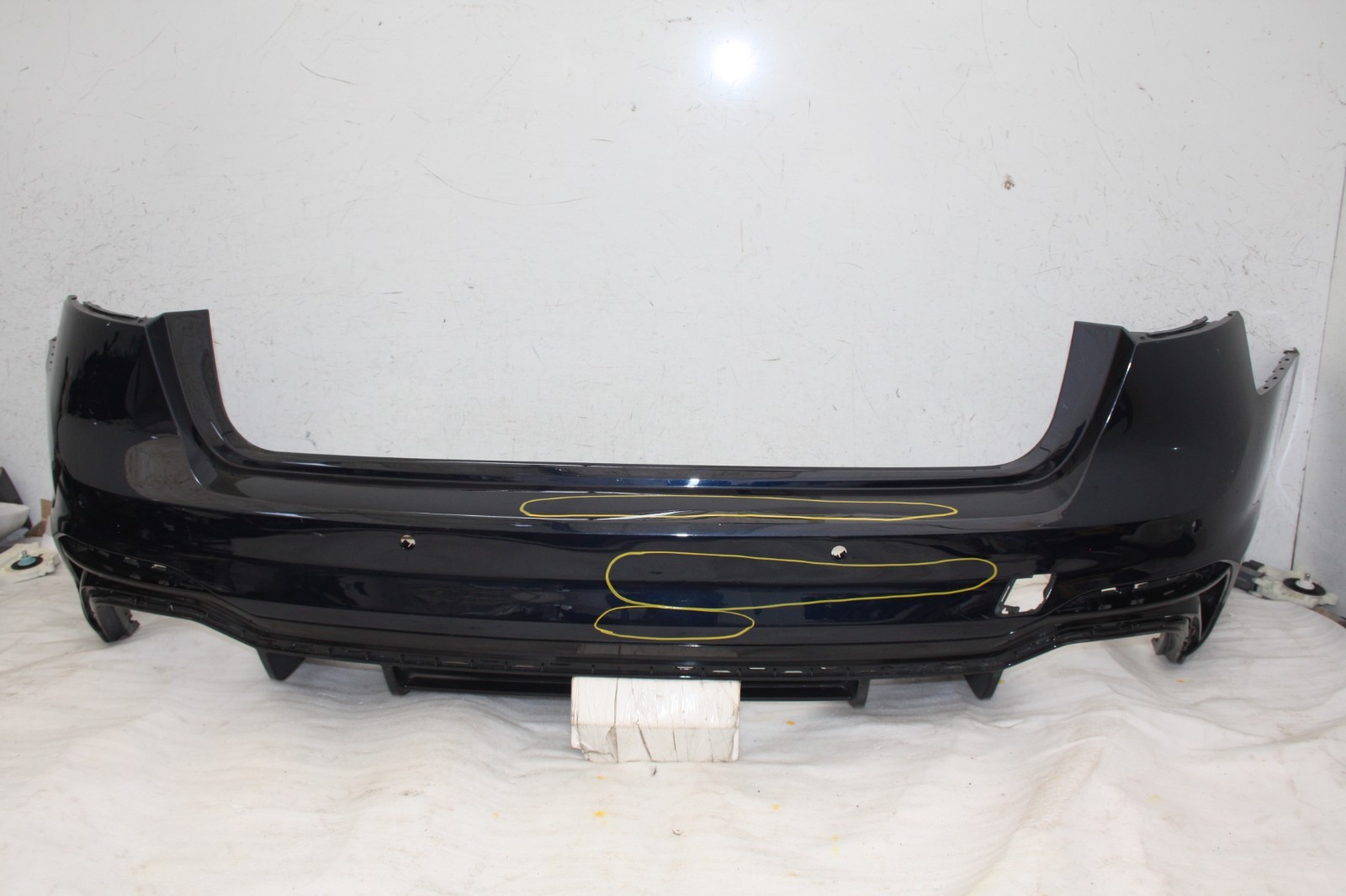 Audi RS4 B9 Rear Bumper 2018 ON 8W9807511R Genuine *DAMAGED*