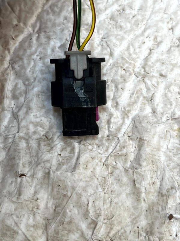 Audi VW Mercedes 3 Pin PDC Sensor Wiring Loom Plug Connector 1 1718644 1 Genuine 178442487720 4
