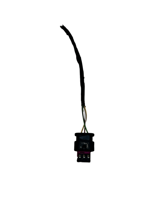 Audi VW Mercedes 3 Pin PDC Sensor Wiring Loom Plug Connector 1 1718644 1 Genuine 178456656570