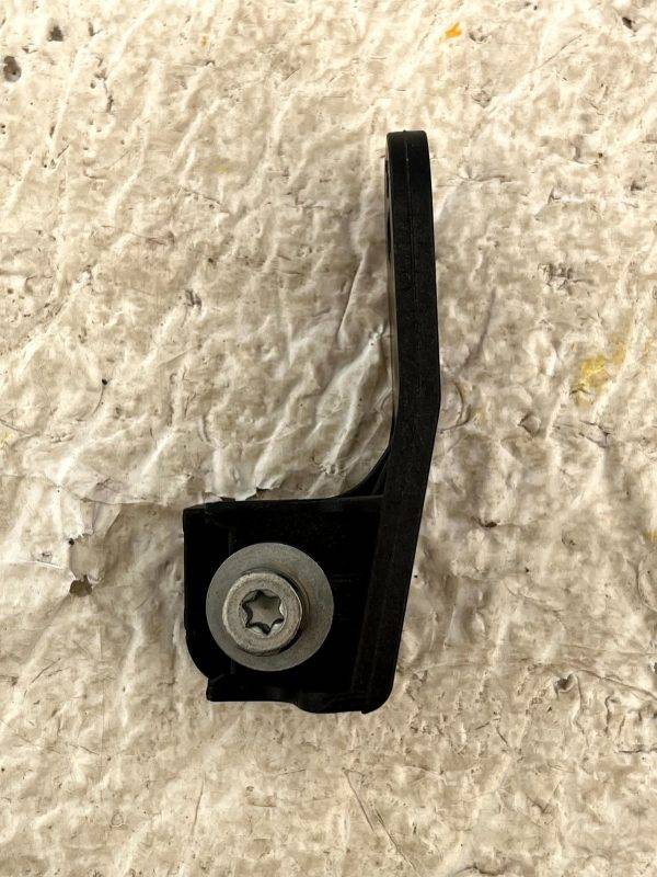 BMW 1 Series E81 E82 Left Headlight Holder Bracket 2007 2012 63126940663 Genuine 178558530900 2