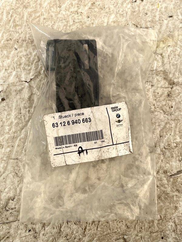 BMW 1 Series E81 E82 Left Headlight Holder Bracket 2007 2012 63126940663 Genuine 178558530900 6