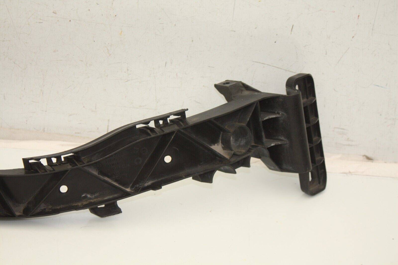 BMW-1-Series-E87-E82-E88-Front-Right-Headlight-Bracket-51647148762-Genuine-176602489490-2