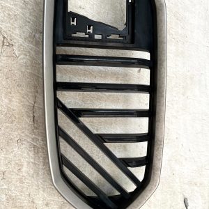 BMW 1 Series M Sport F70 Front Upper Radiator Grille 2024 ON 5A35D15 Genuine - Image 6
