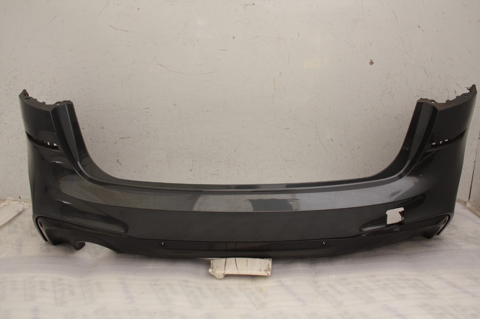 BMW 2 Series F45 M Sport Active Tourer Rear Bumper 18 – 22 51128057903 *DAMAGED*
