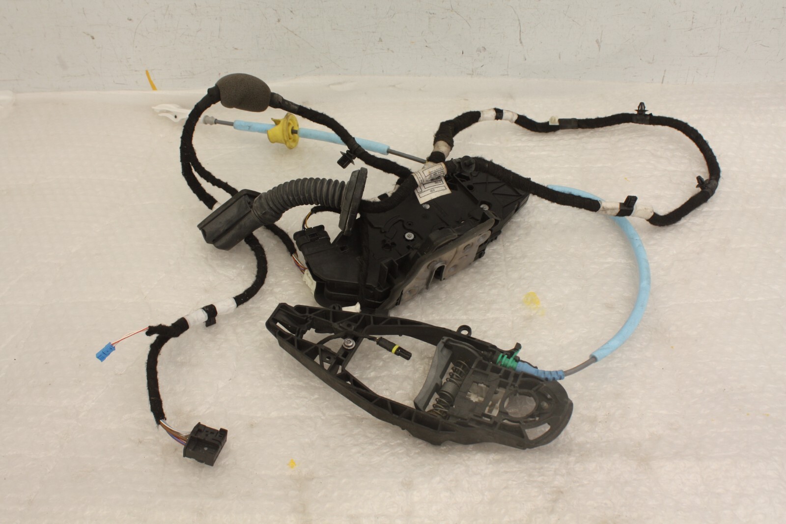 BMW 3 Series G20 G21 Rear Right Door Lock & Wiring Loom 7445054