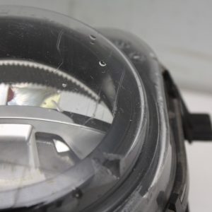 BMW 5 Series F10 F11 Front Bumper Left Fog Light 7311293 Genuine *DAMAGED* - Image 6