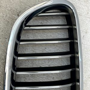 BMW 5 Series F10 F11 Front Bumper Right Kidney Grill 2013-2017 7412324 Genuine - Image 3