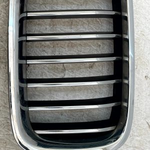 BMW 5 Series F10 F11 Front Bumper Right Kidney Grill 2013-2017 7412324 Genuine - Image 5