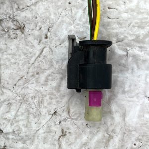 BMW 5 Series G30 G31 PDC Sensor Wiring Loom Plug Connector 2-1718644-1 Genuine - Image 5