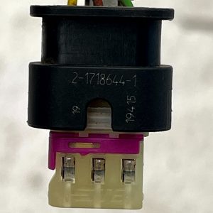 BMW 5 Series G30 G31 PDC Sensor Wiring Loom Plug Connector 2-1718644-1 Genuine - Image 8