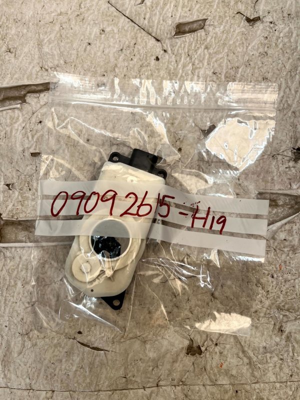 BMW 5 Series G30 Radiator Active Grille Actuator Motor 5811R1001 Genuine 8 BMW 5 Series G30 Radiator Active Grille Actuator Motor 5811R1001 Genuine 178503049870 9