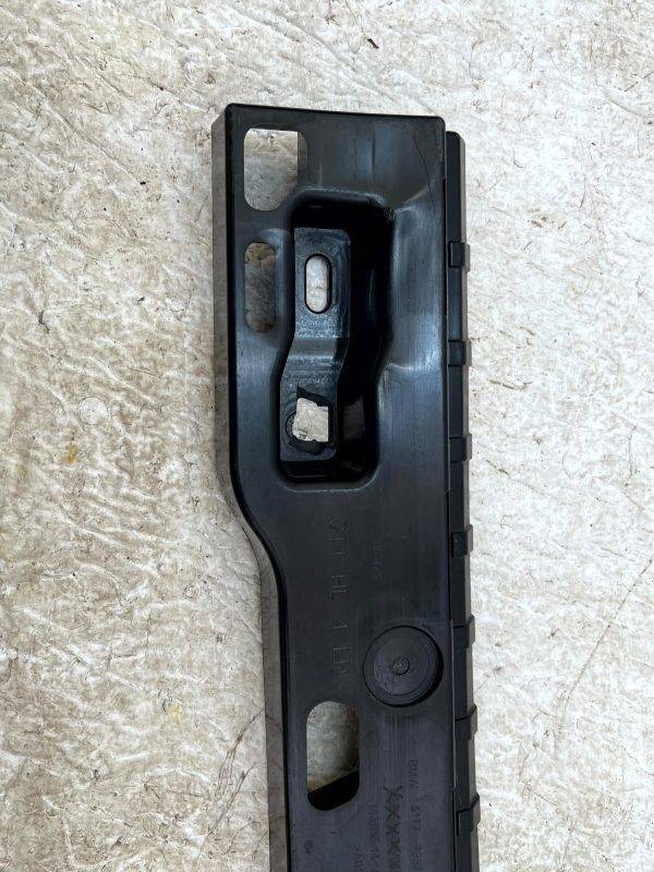 BMW 7 Series G11 Rear Left Rocker Panel Support Strip 15 22 51777357137 Genuine 178560614200 2