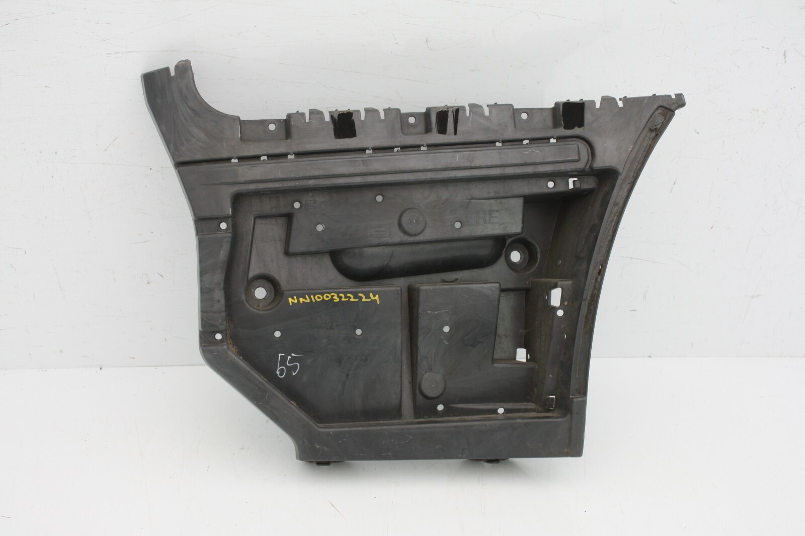 BMW M3 Rear Bumper Right Bracket 2006 – 2013 51127900842 e92 e93