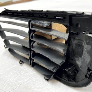 BMW X1 F48 Front Right Bumper Grille 2015 TO 2019 51117354778 Genuine - Image 3