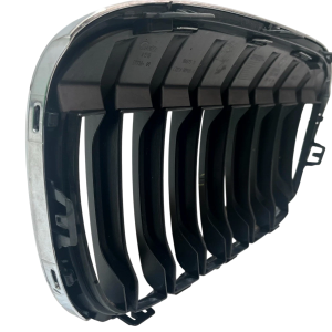BMW X1 F48 Front Right Side Kidney Grille 2015 TO 2019 7354824 Genuine - Image 8