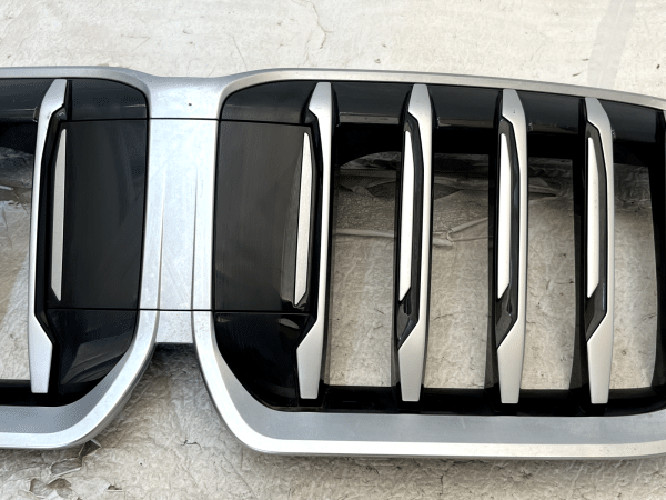BMW X1 U11 U12 Front Upper Radiator Grille 2022 ON 5A0BB85 Genuine 178515877650 4