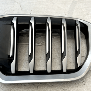 BMW X1 U11 U12 Front Upper Radiator Grille 2022 ON 5A0BB85 Genuine - Image 5