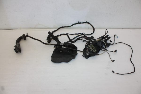 BMW-X5-E70-Rear-Right-Exterior-Door-Handle-carrier-with-loom-2007-2013-7184662-175548676280