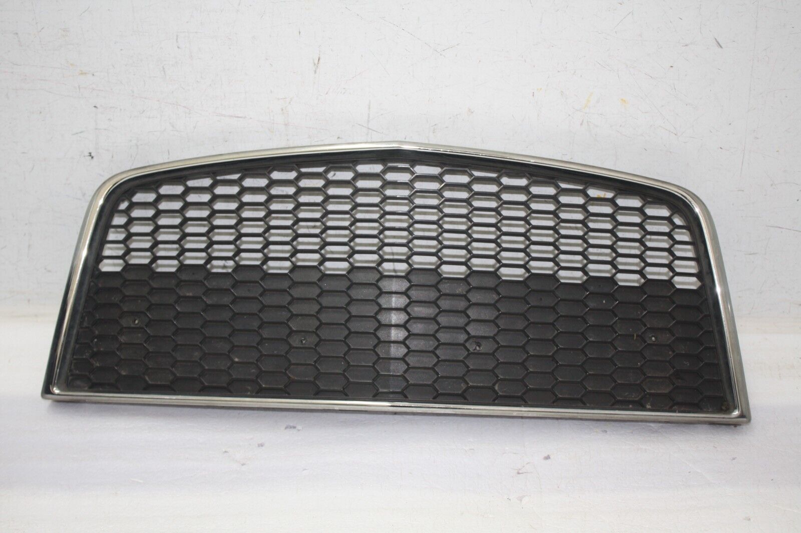 Chevrolet Aveo Front Bumper Grill 2008 TO 2011 96813742 Genuine