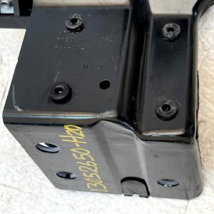 Discovery Sport L550 Front Right Headlight Bracket 19 ON MK72-002A56-AB Genuine - Image 4