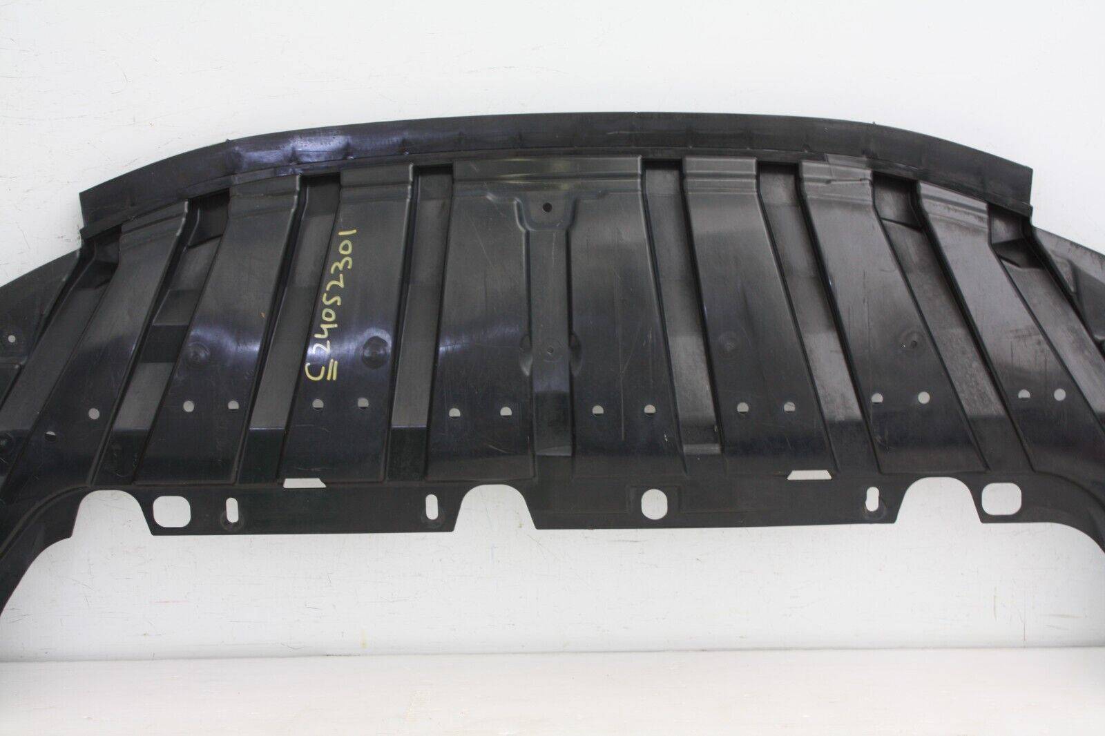 Ford-C-Max-Front-Bumper-Under-Tray-2010-TO-2015-AM51-A8B384-A-Genuine-175743391080-3