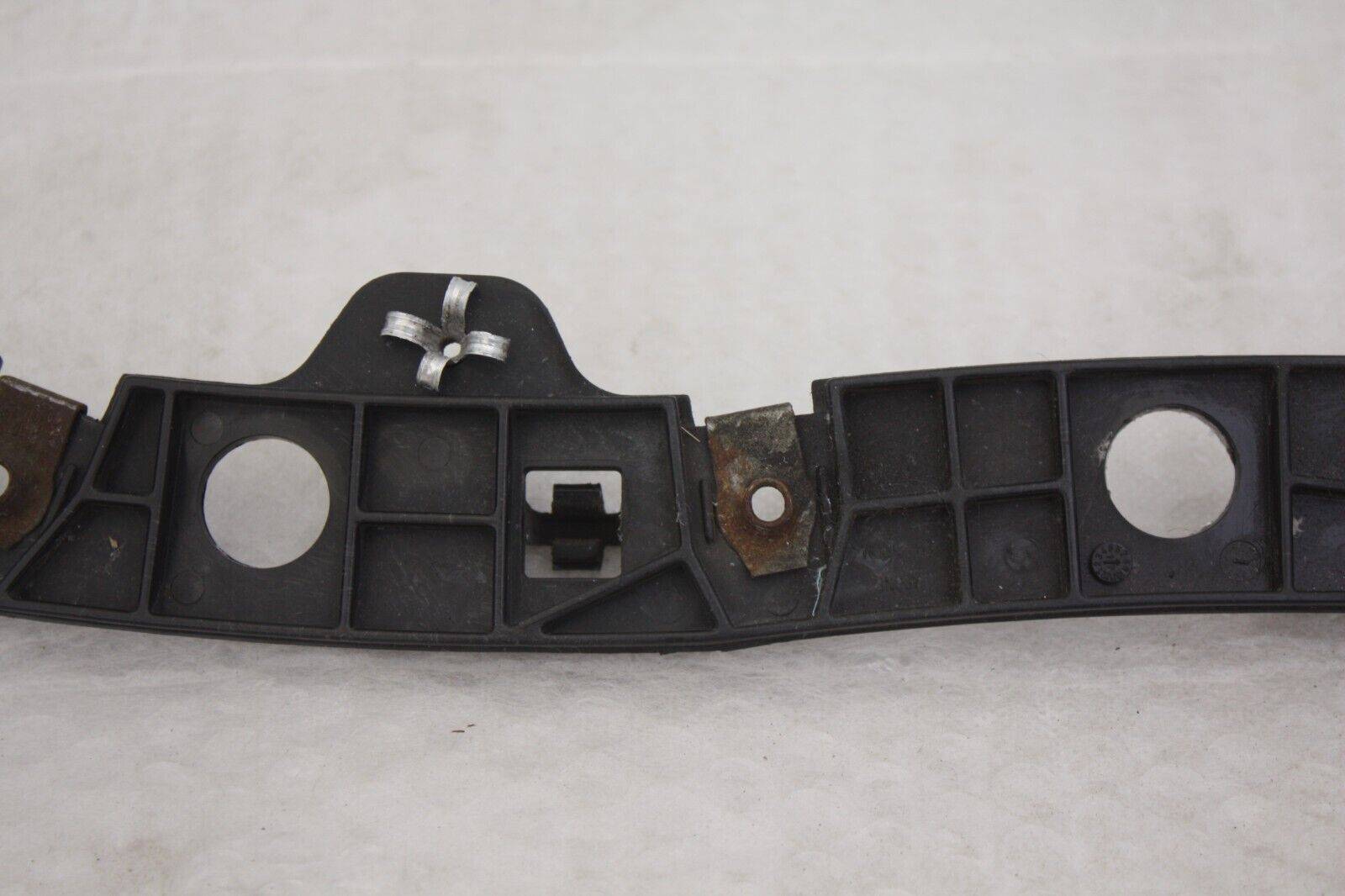 Ford-Ecosport-Front-Bumper-Left-Fixing-Bracket-CN15-17A870-AD-Genuine-176323953740-7