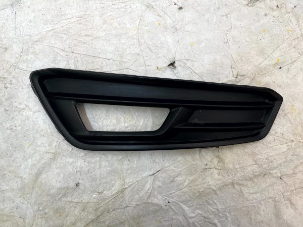 Ford-Focus-Front-Left-Bumper-Fog-Light-Grill-2014-TO-2018-F1EB-15A299-C-Genuine-177661442380