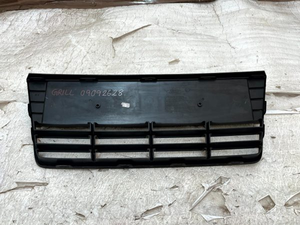 Ford Focus Mk3 Front Bumper Lower Center Grille 2011 2014 BM51 17K945 A Genuine 178505280820 5