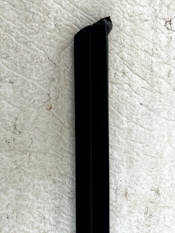 Ford Focus Mk4 Front Right Door Window Belt Weatherstrip JX7B A20570 AC Genuine 178321945190 8