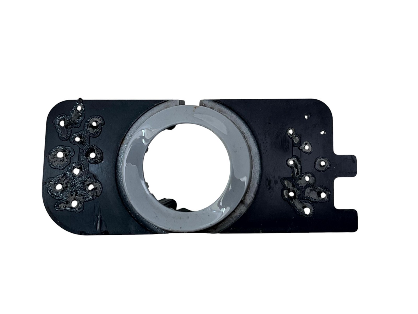 Ford Kuga Front Right PDC Parking Sensor Holder 20 TO 24 LJ6T-15A861-SAW Genuine