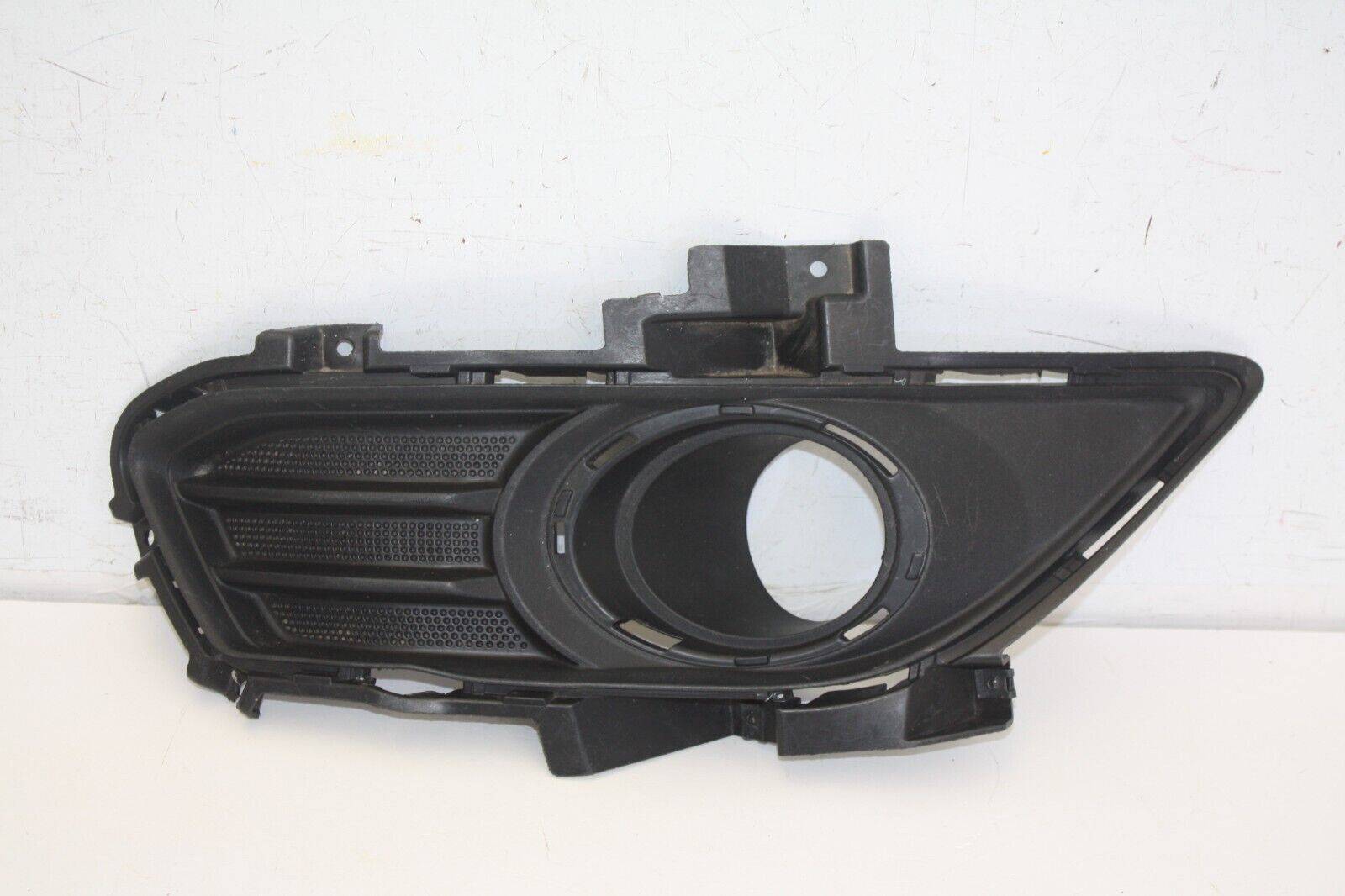 Ford-Mondeo-Front-Bumper-Right-Fog-Light-Grill-2015-to-2019-DS73-19952-AA-176241229110