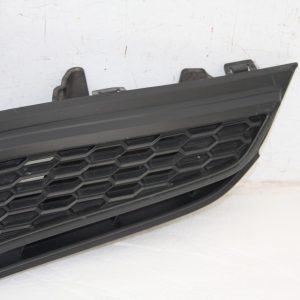 Honda Jazz Front Bumper Grill 2011 TO 2015 71121-TF0-90 Genuine *DAMAGED* - Image 3