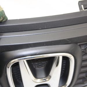 Honda Jazz Front Bumper Grill 2011 TO 2015 71121-TF0-90 Genuine *DAMAGED* - Image 6