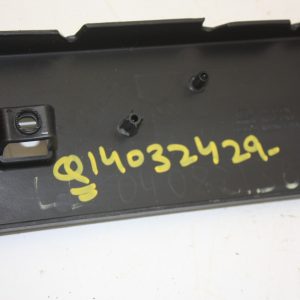 Hyundai i30 Front Bumper Number Plate 86519-G4AC0 Genuine - Image 10