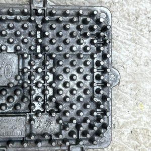 Jaguar F Pace X761 LED Headlight Ballasts Control Module MX63-13E005-BA Genuine - Image 3