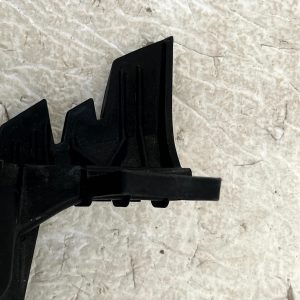 KIA Picanto Front Bumper Right Mount Bracket 2017 TO 2024 86518-G6000 Genuine - Image 3