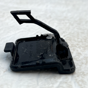 Kia Sorento Mk4 Front Bumper Tow Cover 2020 TO 2024 86588-P2010 Genuine - Image 9