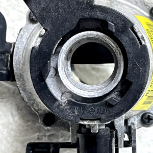 Kia Stonic Front Right Side Fog Light Lamp 2017 TO 2024 92202-H8400 Genuine - Image 11