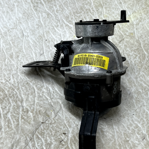 Kia Stonic Front Right Side Fog Light Lamp 2017 TO 2024 92202-H8400 Genuine - Image 13