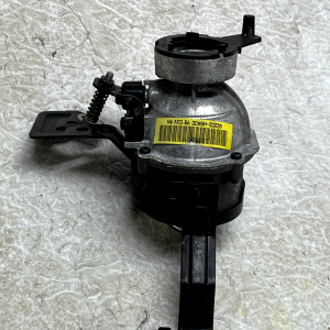 Kia Stonic Front Right Side Fog Light Lamp 2017 TO 2024 92202-H8400 Genuine - Image 8