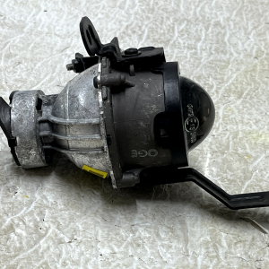 Kia Stonic Front Right Side Fog Light Lamp 2017 TO 2024 92202-H8400 Genuine - Image 9