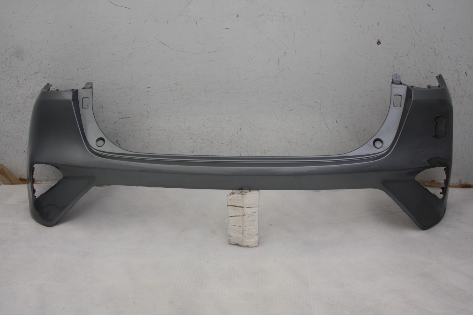 Kia X Ceed Rear Bumper 2018 TO 2024 86611-J7CA0 Genuine *DAMAGED*