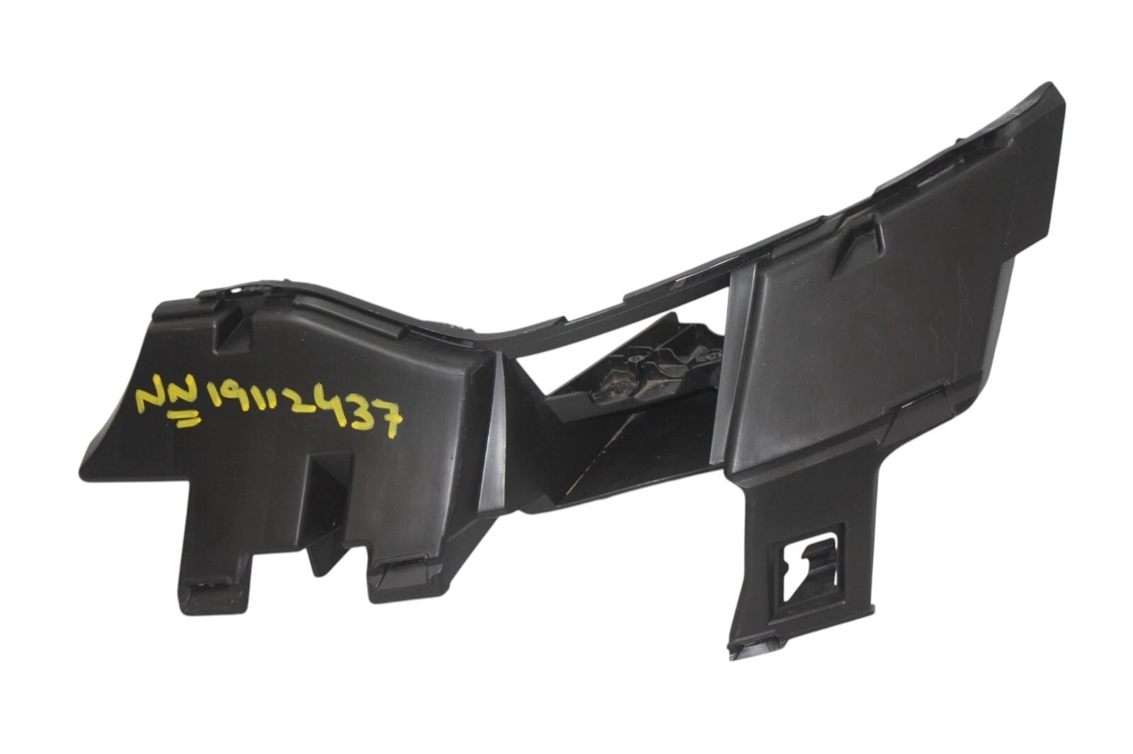 LR Discovery 5 L462 Front Bumper Left Bracket 2017 ON HY32-17C863-AA Genuine
