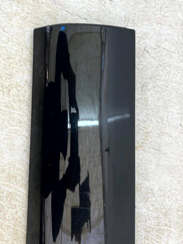 LR Range Rover Sport Front Left Door Moulding Trim 18 22 M8E2 21065 AH Genuine 178510567790 2