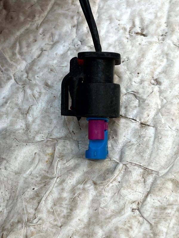 Land Rover Defender Discovery Parking Sensor Plug Connector 3 2236343 5 Genuine 178462133550 5